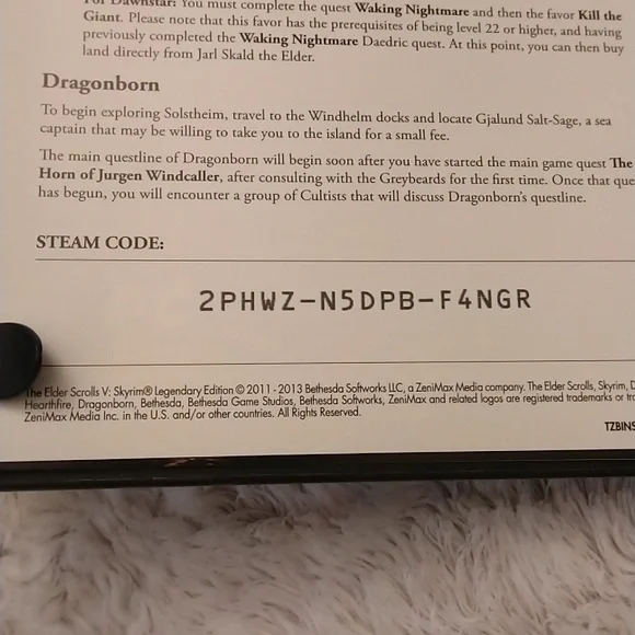 Skyrim Legendary Edition PC game ✨With Inserts: Includes map and sticker✨ - Picture 9 of 13